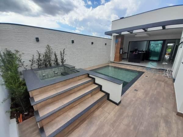 Casa Residencial - Parque Alvorada 