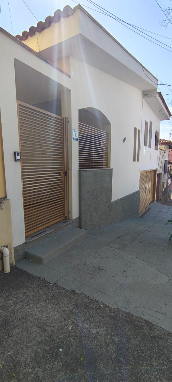 Casa Residencial - Centro